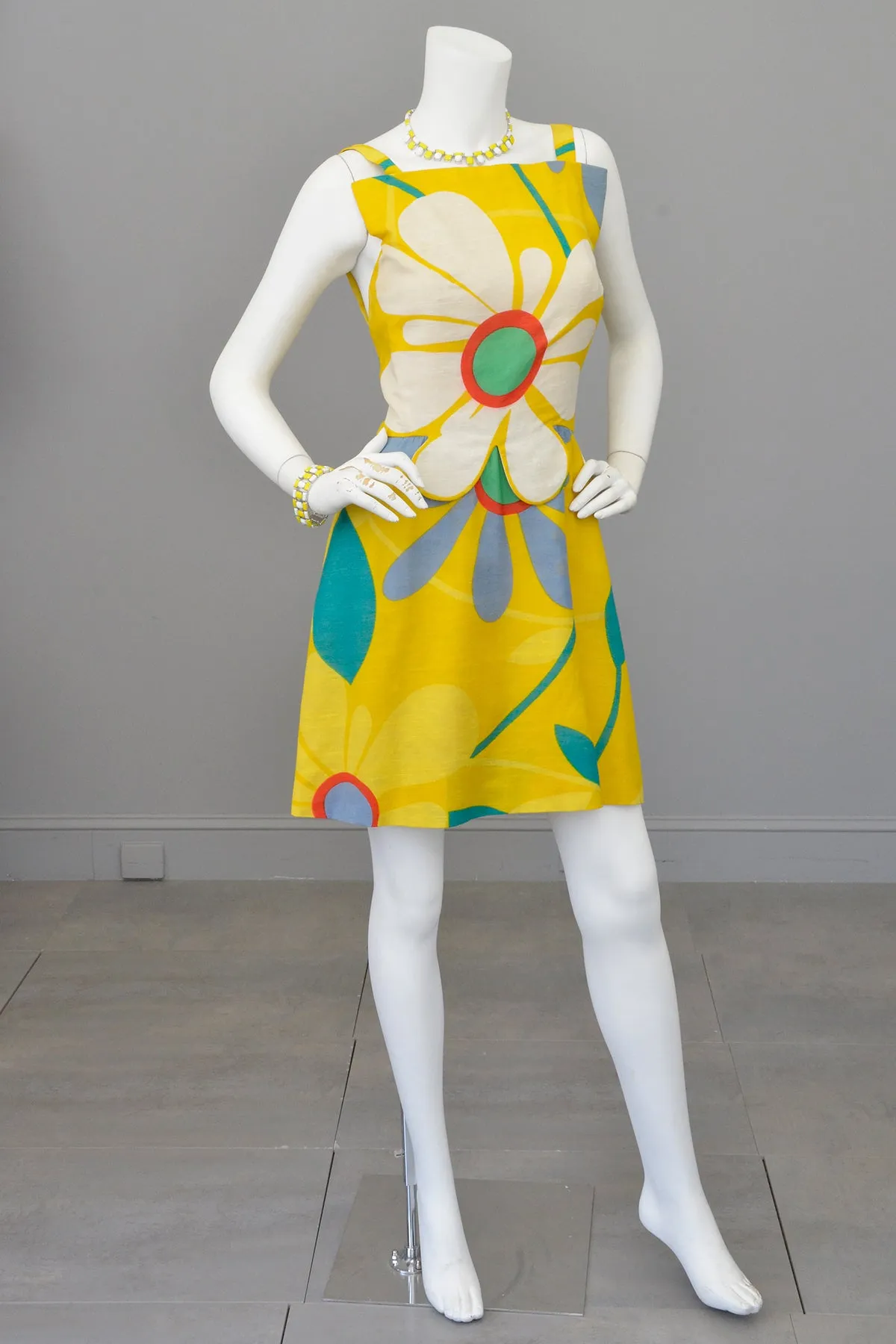 1960s 70s Flower Power Jumper Mini Sundress by Arnold Scaasi