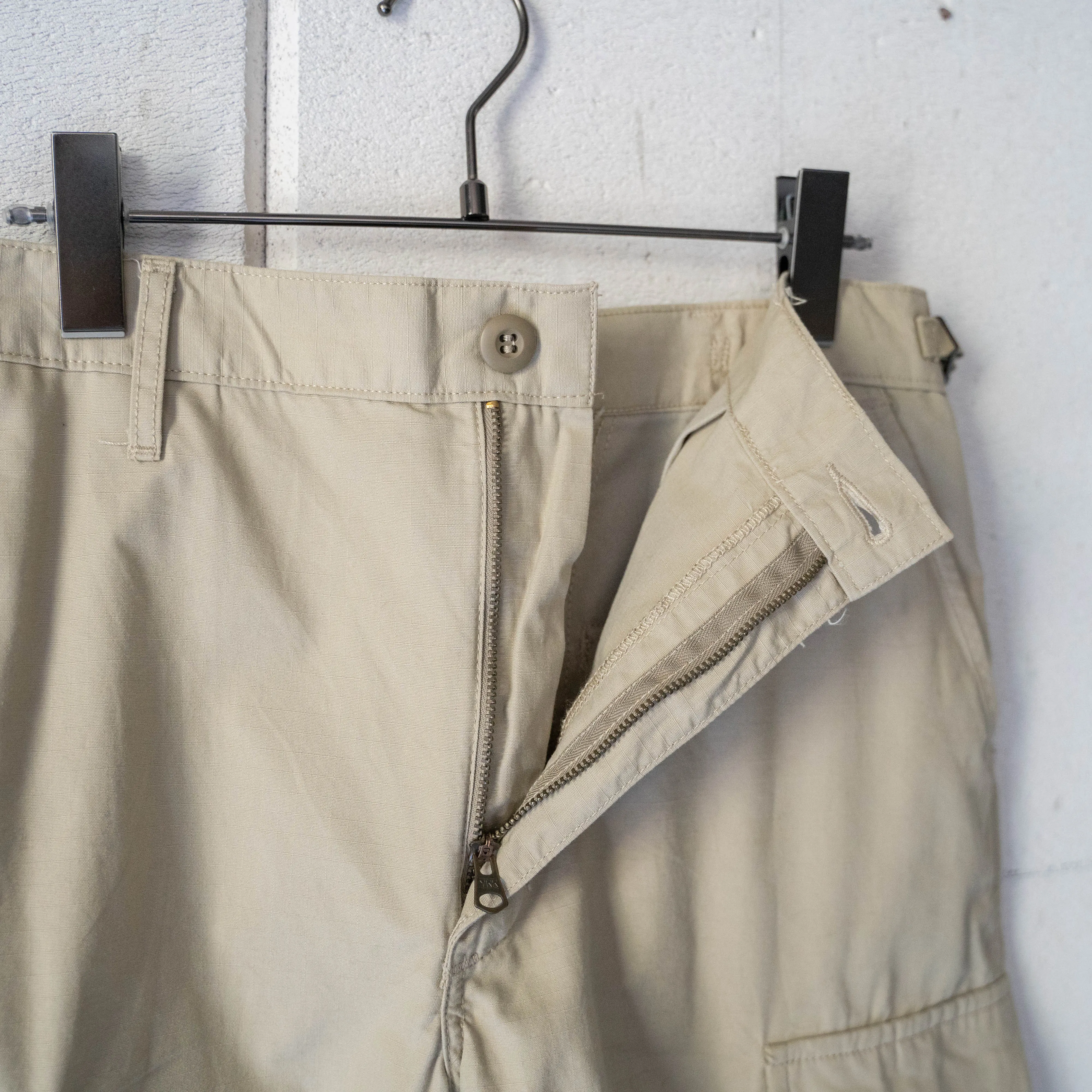 2000s 'PROPPER' beige color ripstop half cargo pants