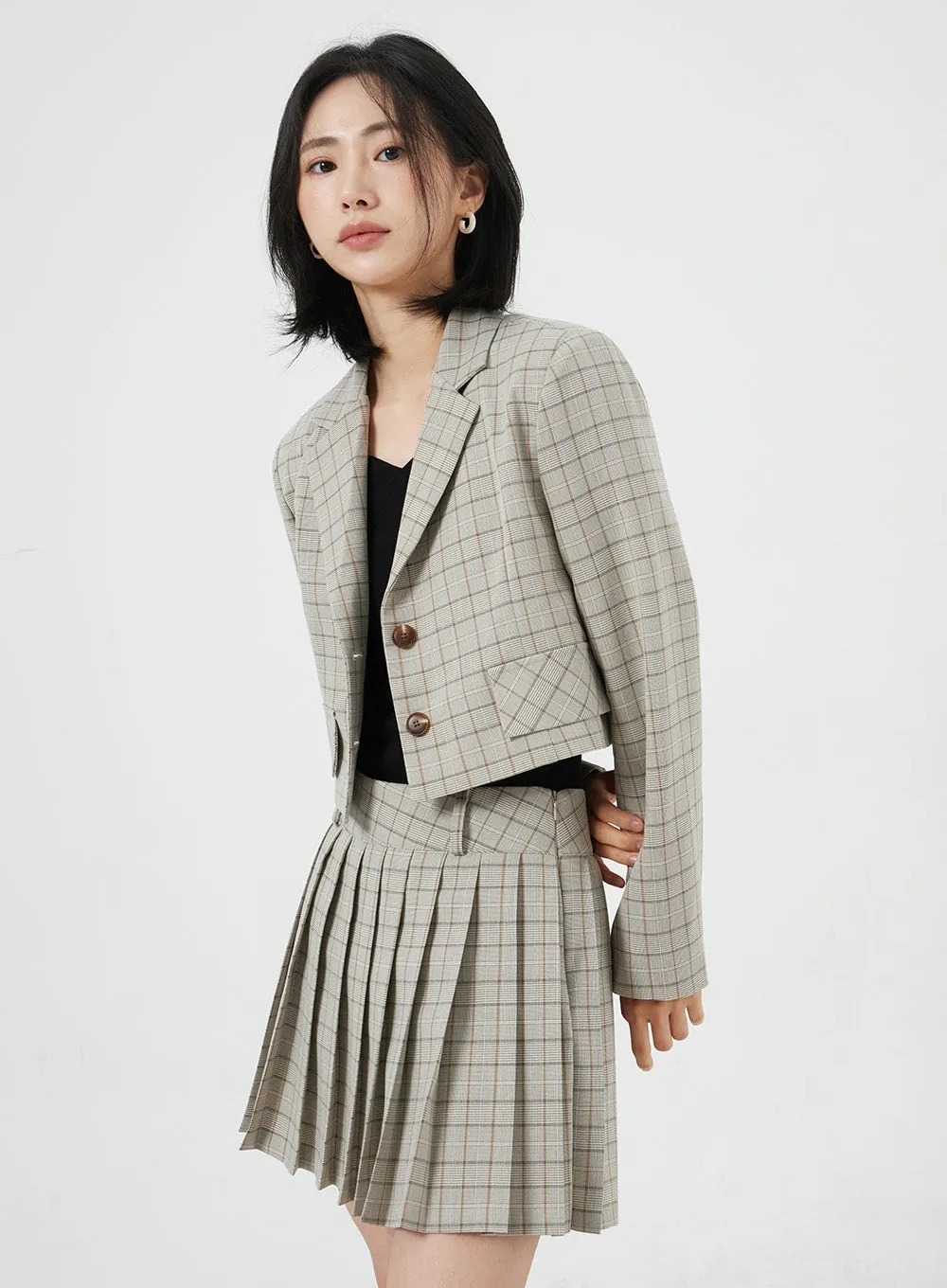 Cropped Plaid Jacket OM327