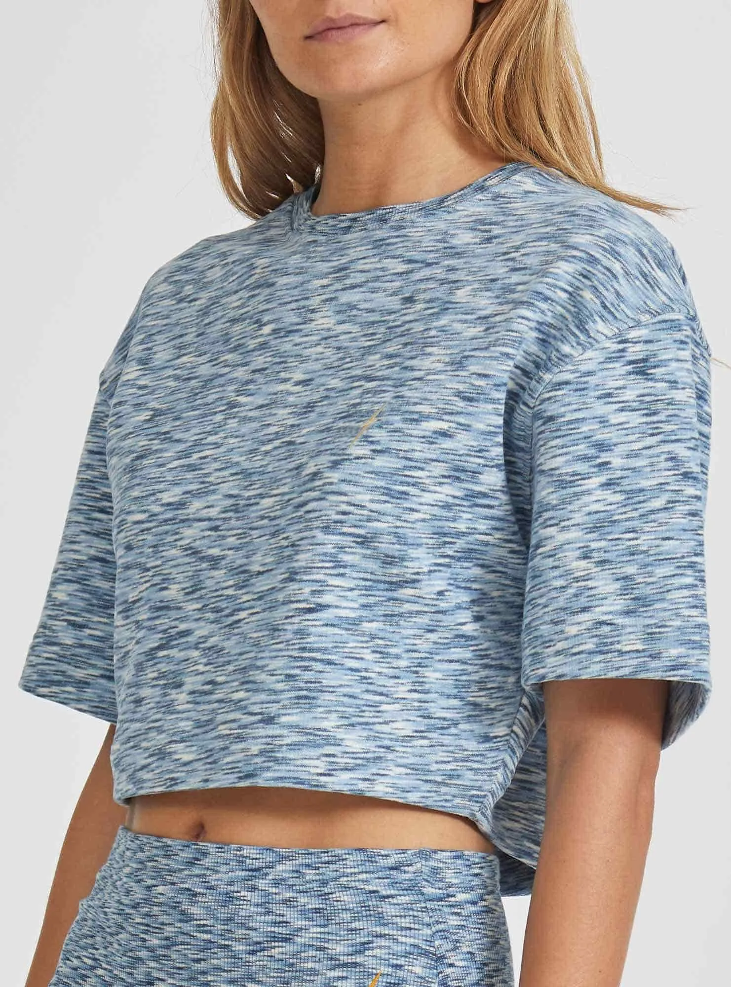 CROPPED T-SHIRT WITH DROPPED SHOULDERS