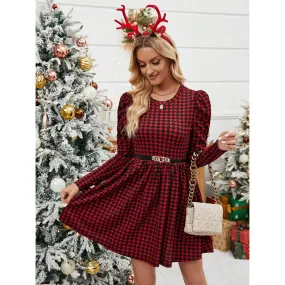 Elegant women's dress with long sleeves