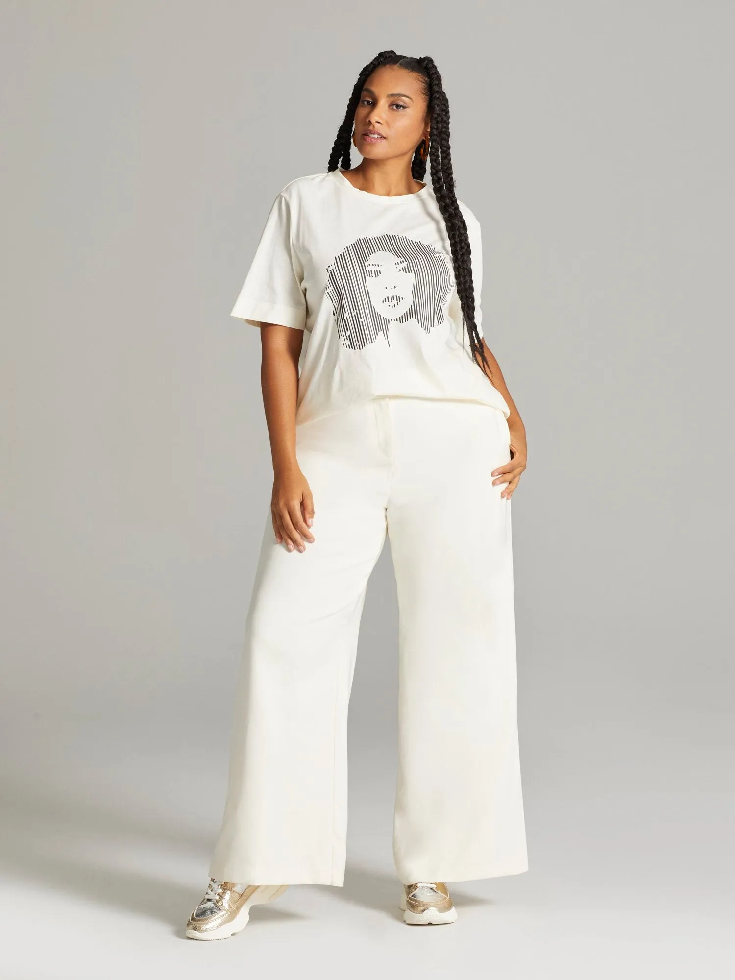 Gladys High-Waisted Wide Leg Pants