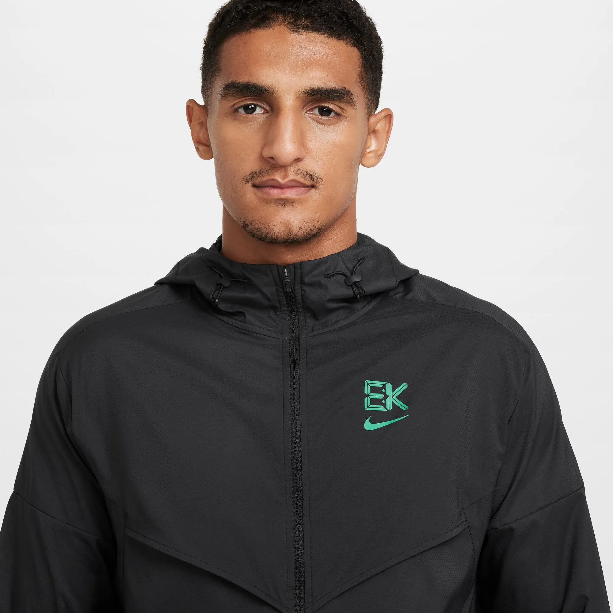 Nike Men's Dri-FIT Kipchoge Windrunner Jacket Black / Stadium Green