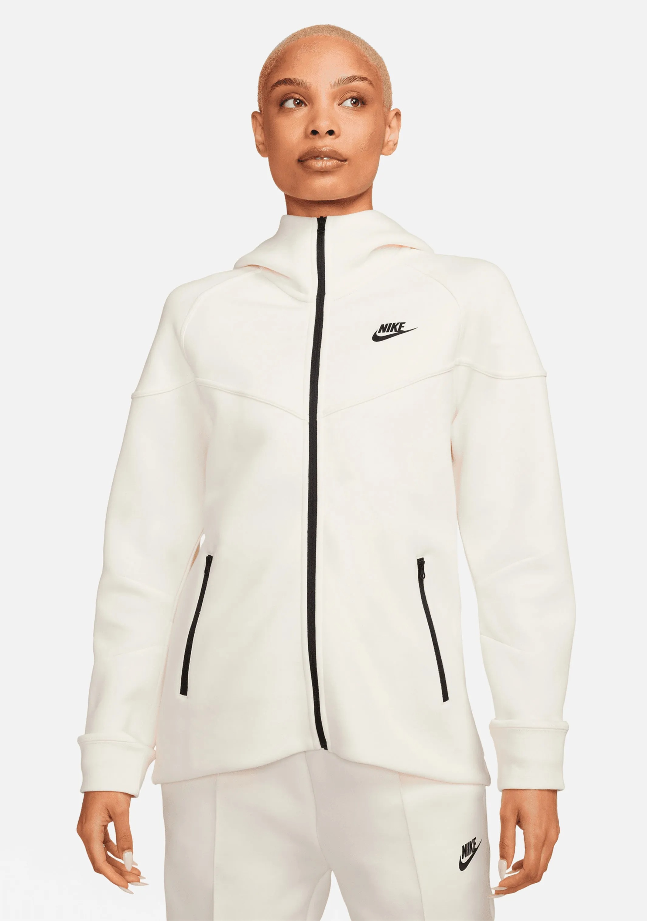 Nike Womens Tech Fleece Windrunner