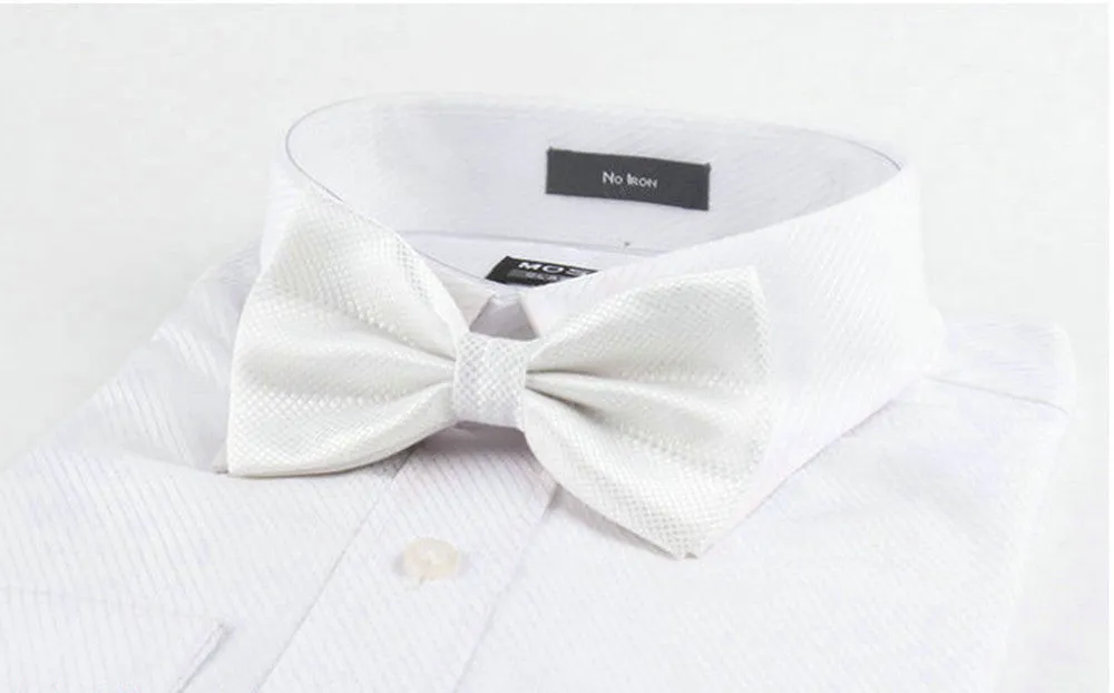 Silky White [Diamond Shape Print] - Bow Tie and Pocket Square Matching Set