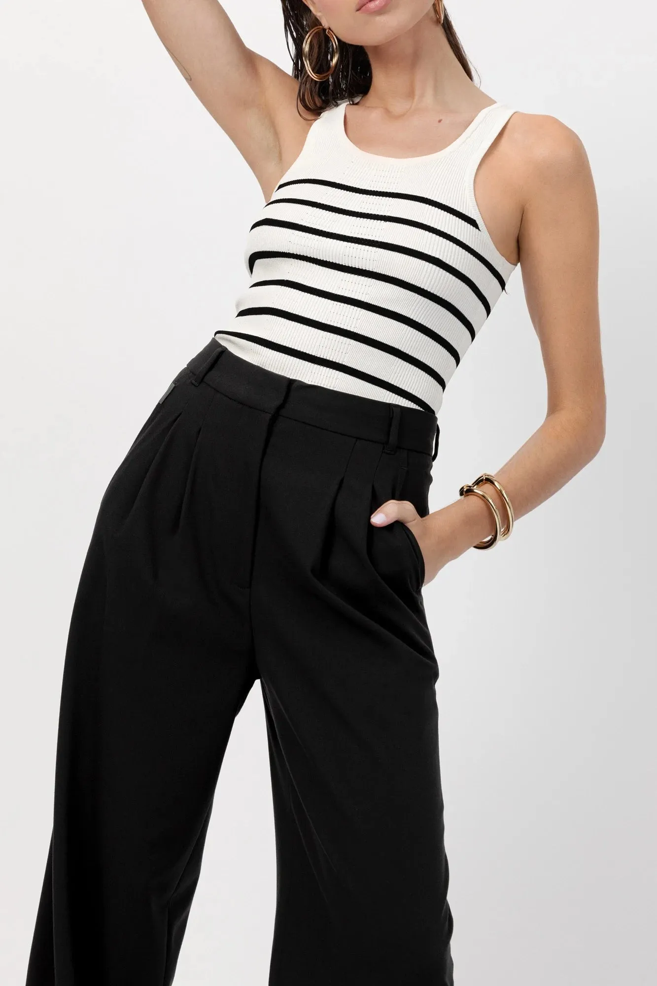 The Maccaden - Black Pleated Viscose Trouser