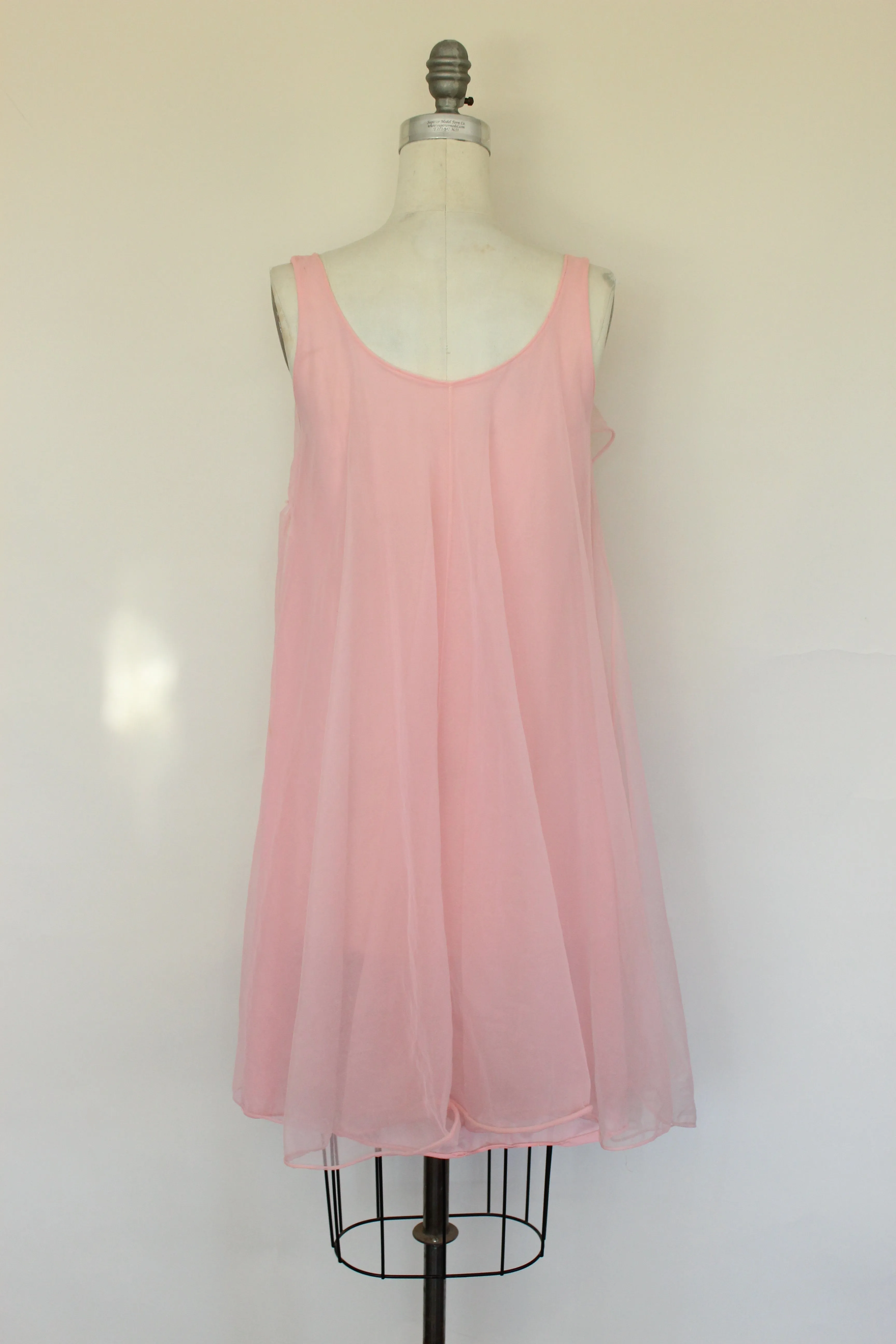 Vintage 1960s Pink Nylon Babydoll Nightgown