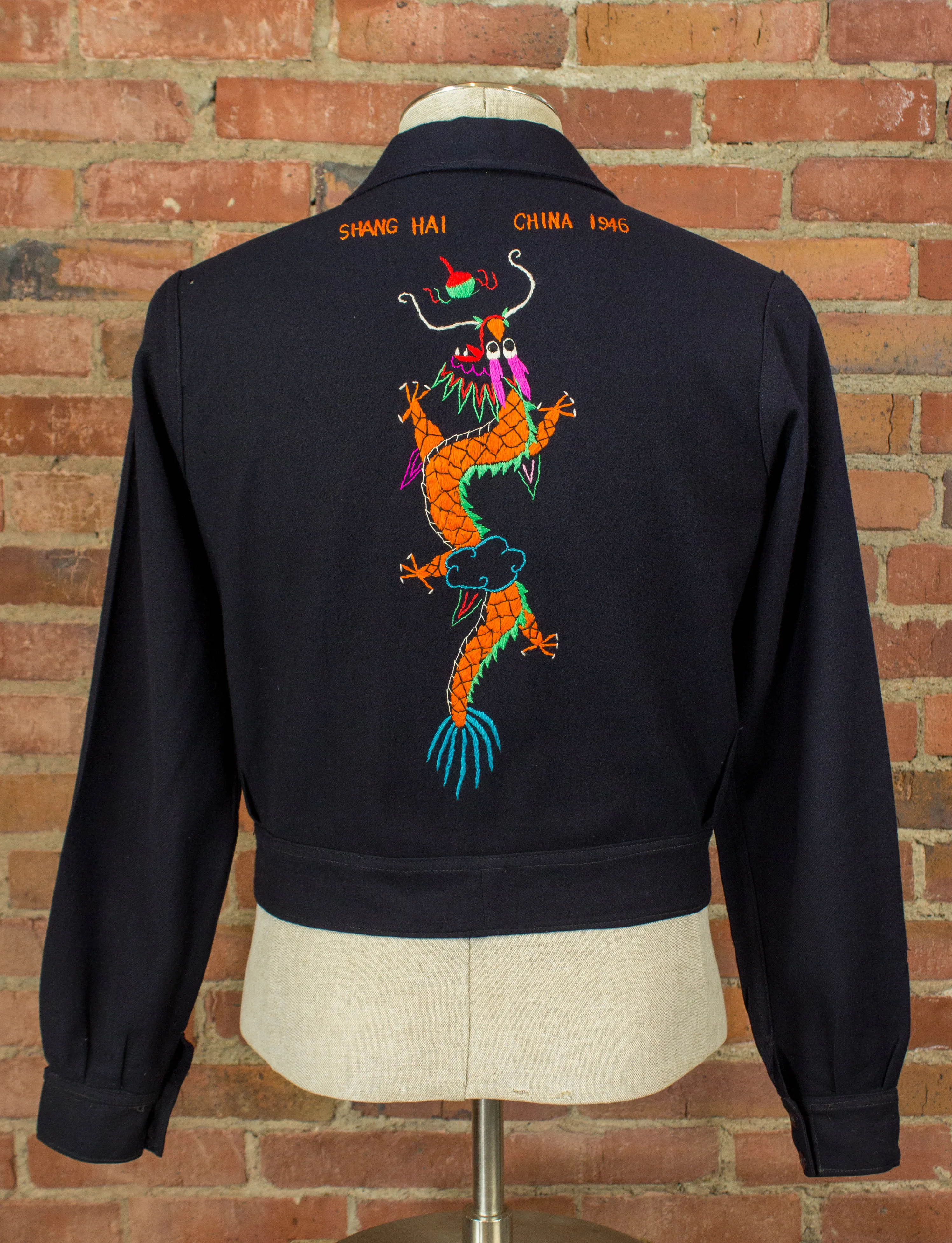 Vintage Shanghai China Cropped Wool Souvenir jacket 1946 Navy Blue Embroidered Dragons Small