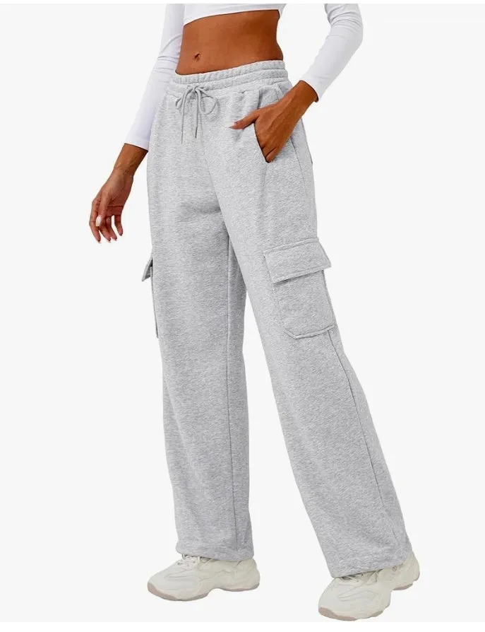 Womens Cargo Sweatpants Wide Leg Fleece Sweatpants Baggy Cargo Joggers with Pockets High Waisted Sweat Cargo Pants Trousers