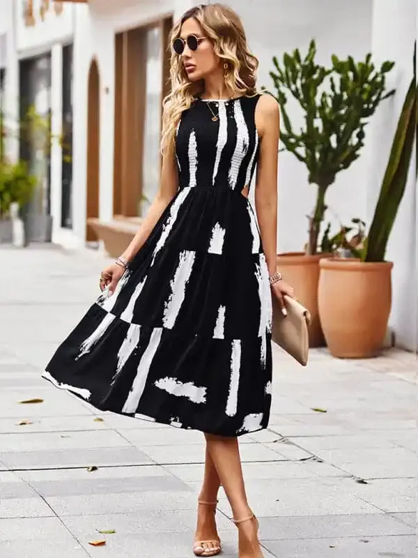 Women’s Elegant Floral Sleeveless Dress